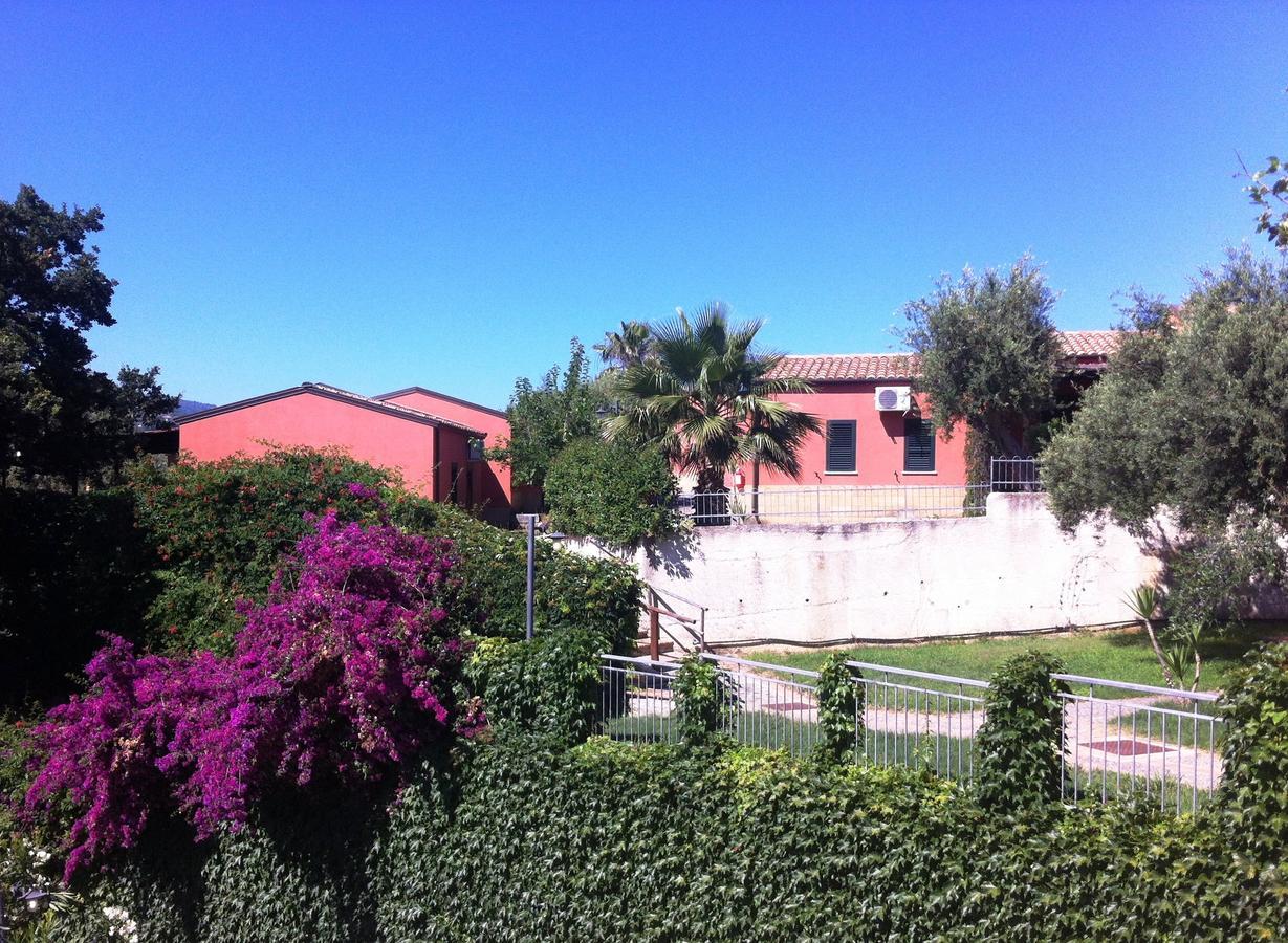 Residenza Mediterranea Zambrone Luaran gambar