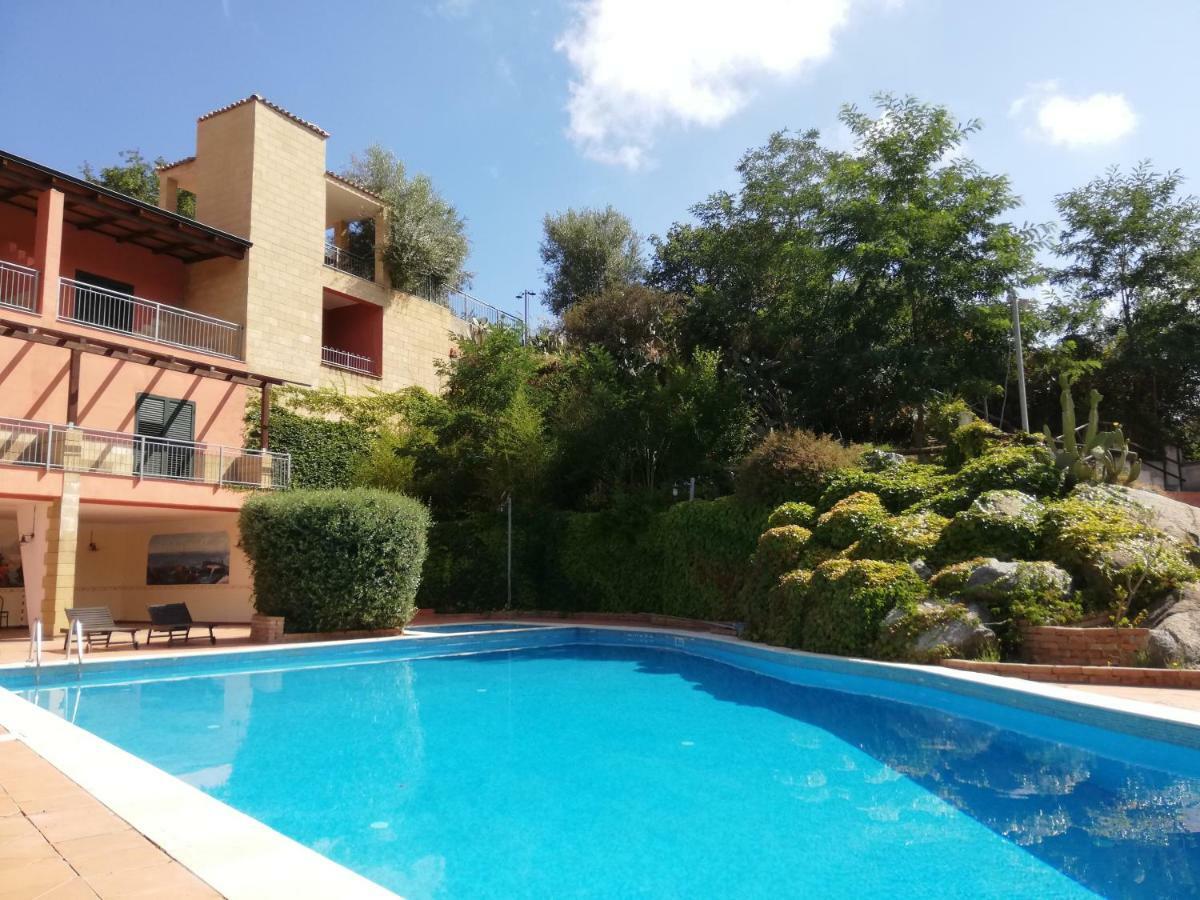 Residenza Mediterranea Zambrone Luaran gambar
