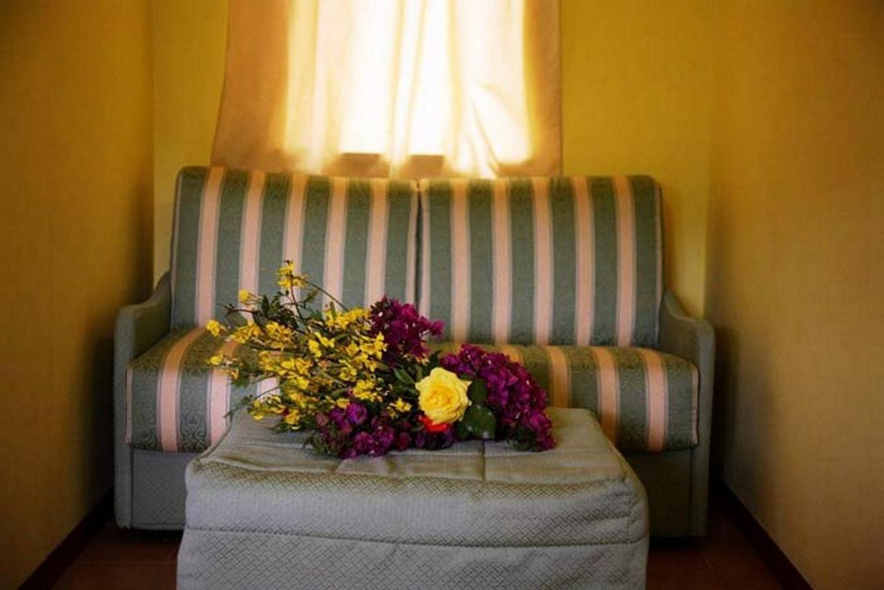 Residenza Mediterranea Zambrone Luaran gambar
