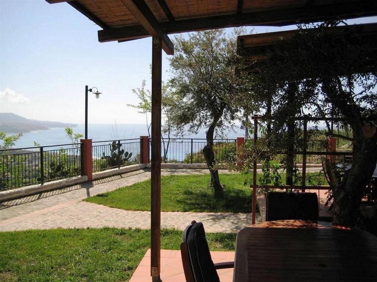 Residenza Mediterranea Zambrone Luaran gambar